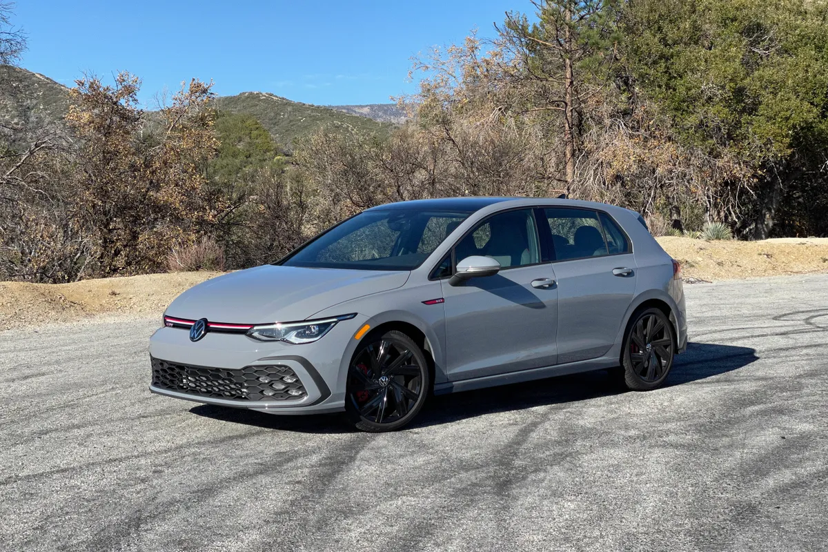 Melhor Hatchback Ddesportivo Usado e Melhor SUV Ddesportivo Usado - VW Golf GTI